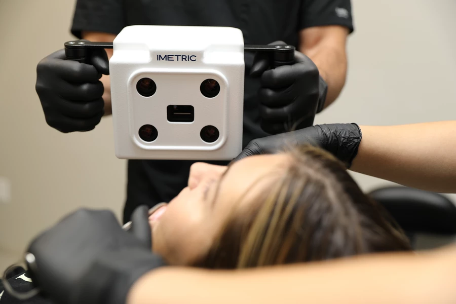 Icam in Action - Clinic Settings with Dentist and Patient